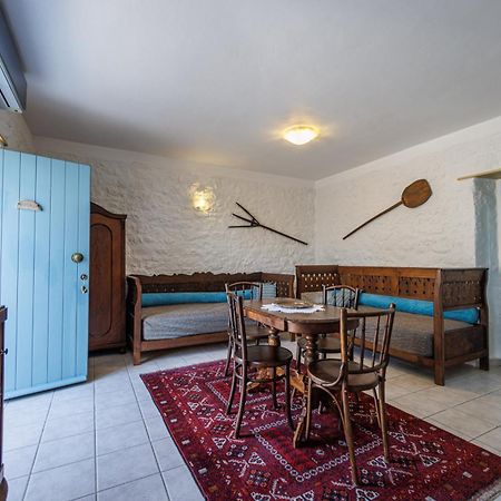 Lithos Stone Suites アレオポリ 部屋 写真