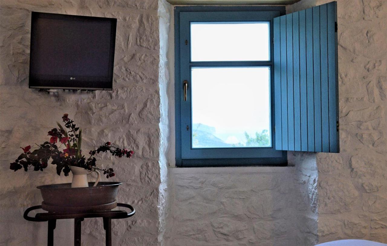 Lithos Stone Suites アレオポリ エクステリア 写真