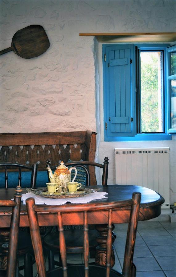 Lithos Stone Suites アレオポリ エクステリア 写真