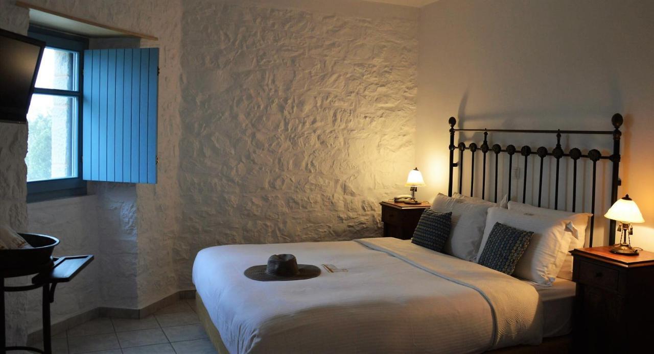 Lithos Stone Suites アレオポリ エクステリア 写真