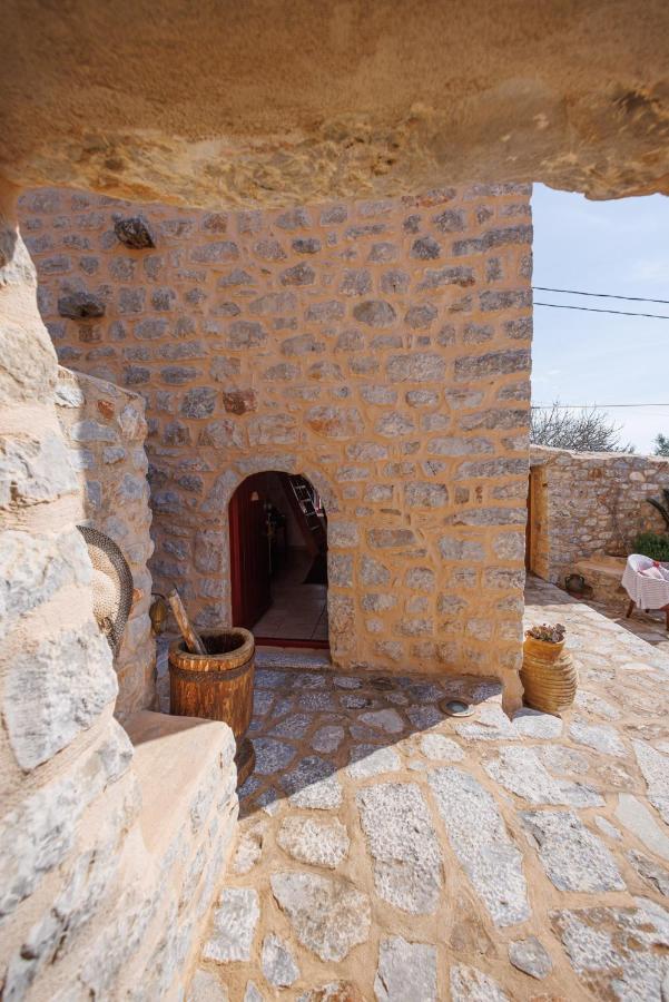 Lithos Stone Suites アレオポリ エクステリア 写真