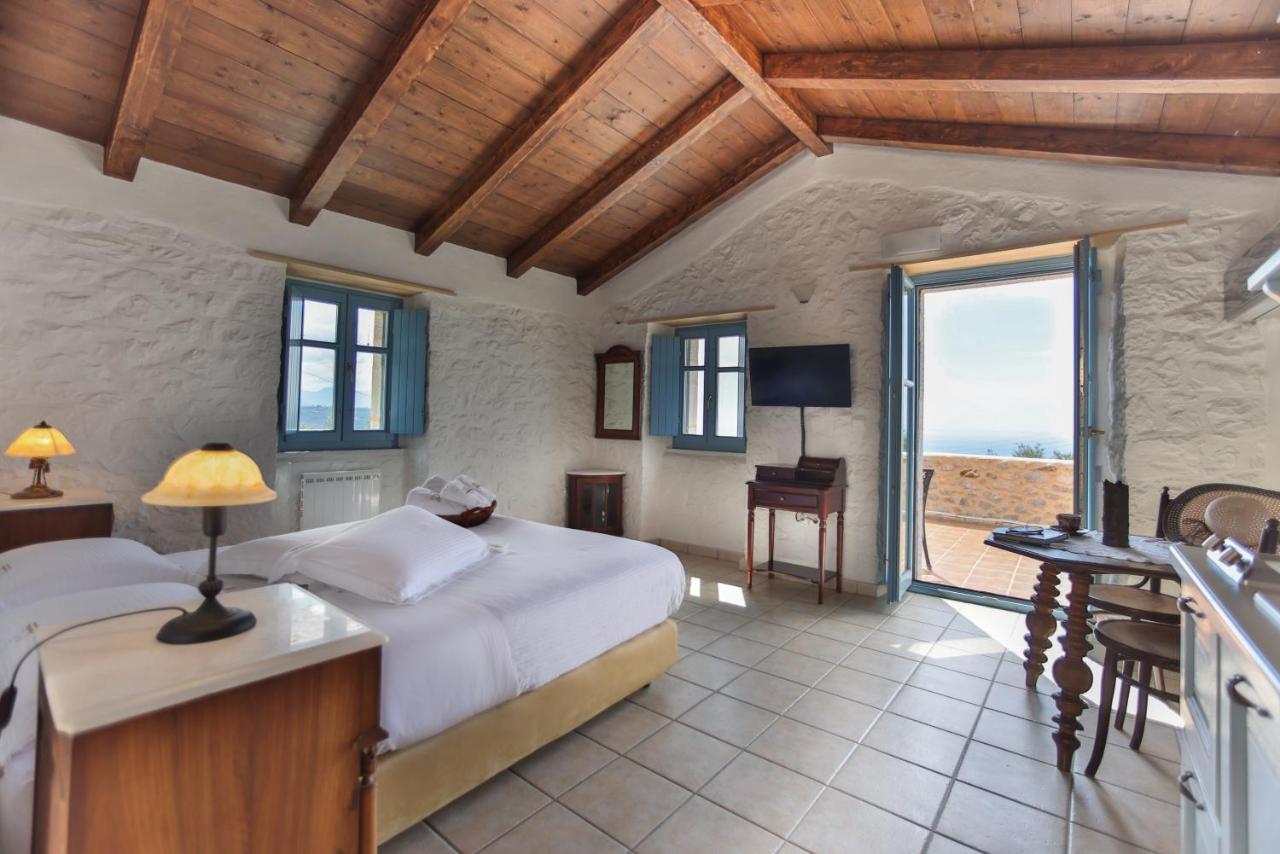 Lithos Stone Suites アレオポリ エクステリア 写真