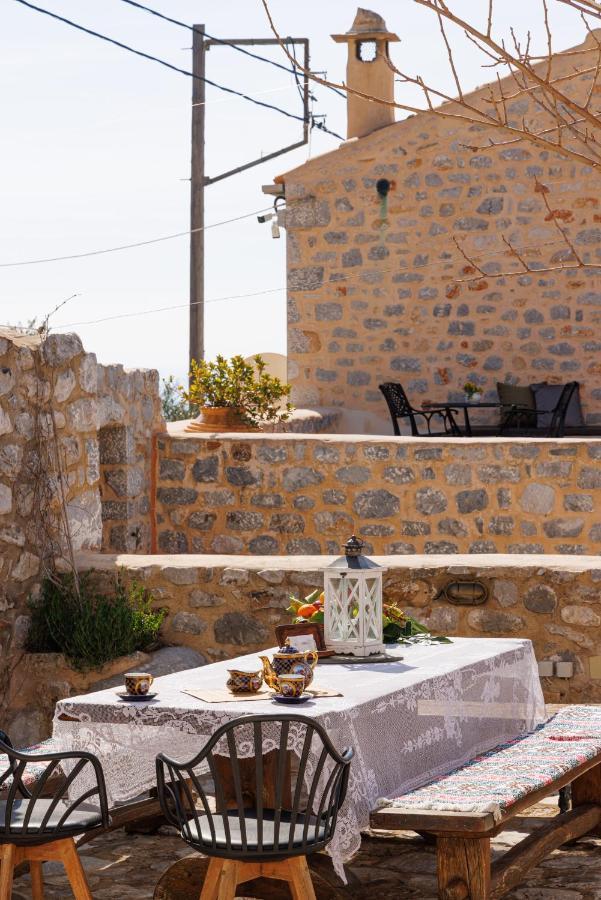 Lithos Stone Suites アレオポリ エクステリア 写真