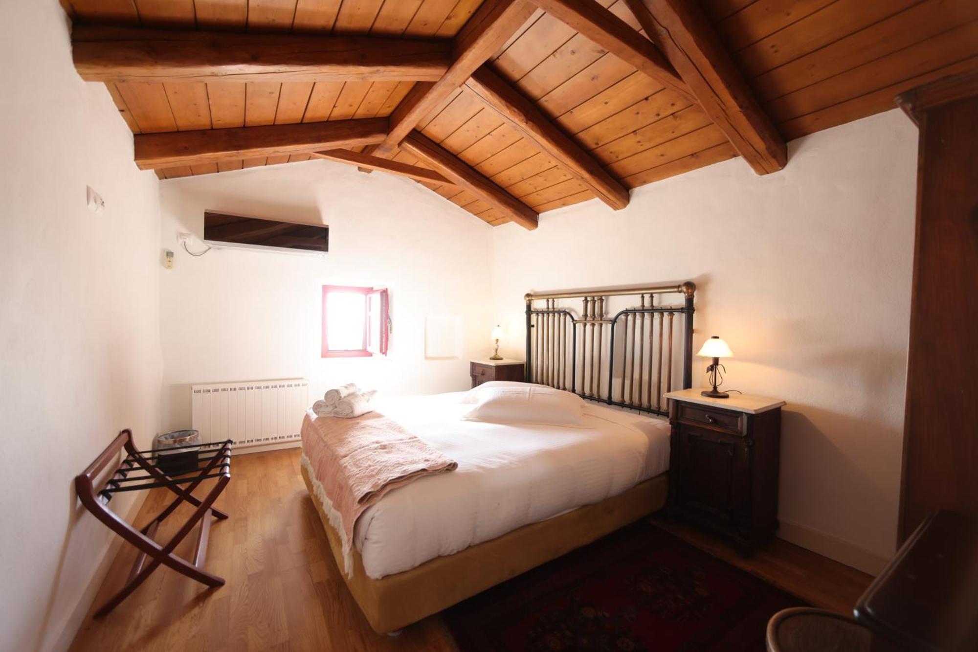 Lithos Stone Suites アレオポリ 部屋 写真