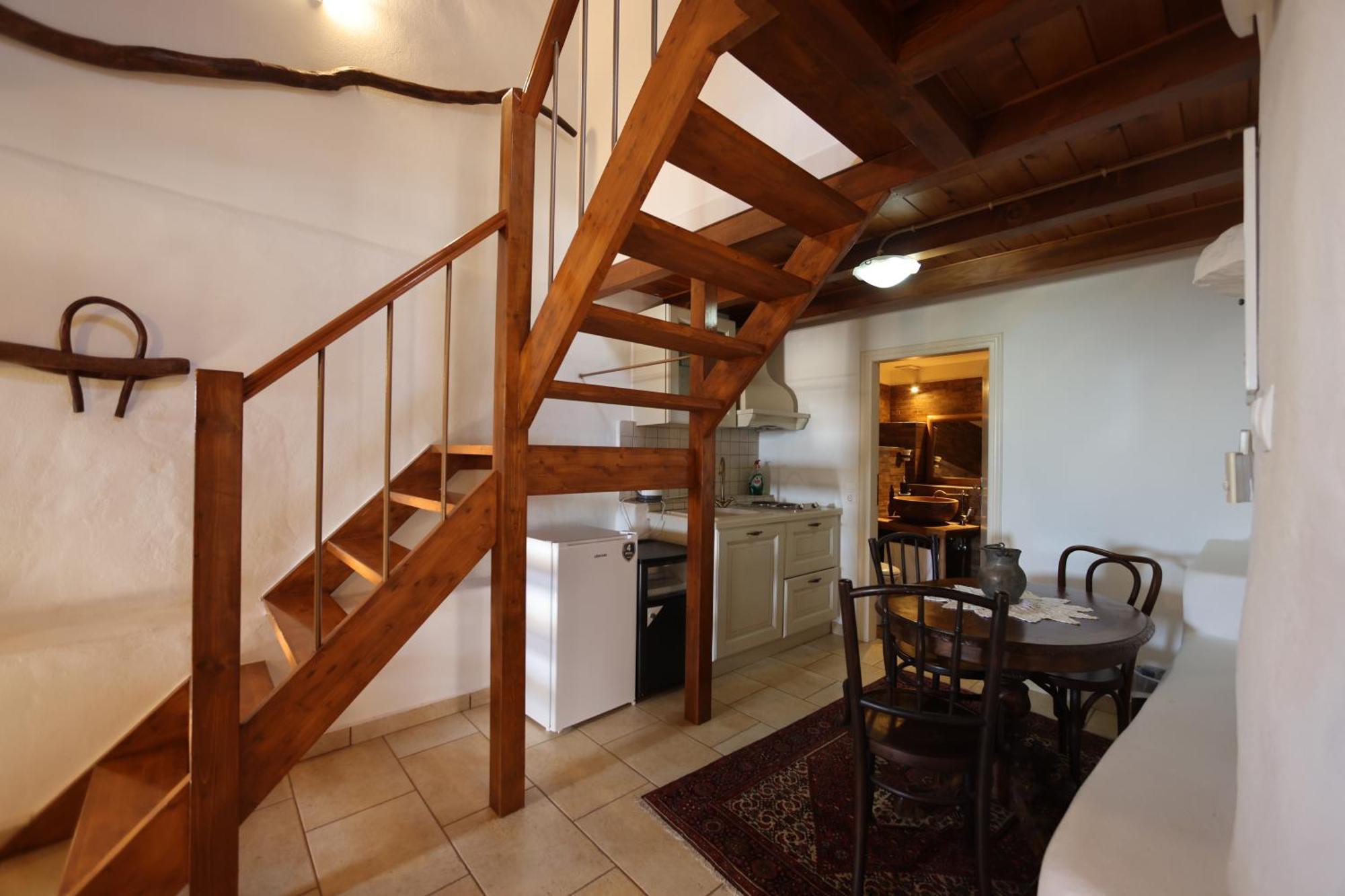 Lithos Stone Suites アレオポリ 部屋 写真