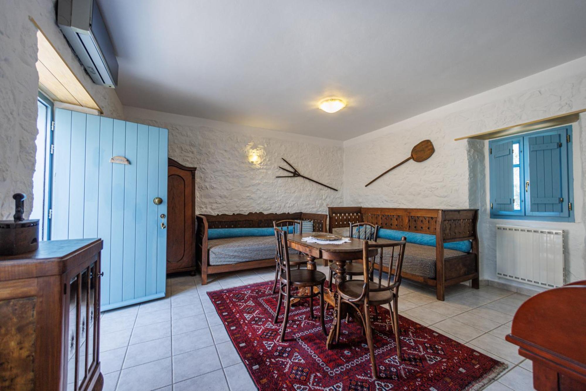 Lithos Stone Suites アレオポリ 部屋 写真