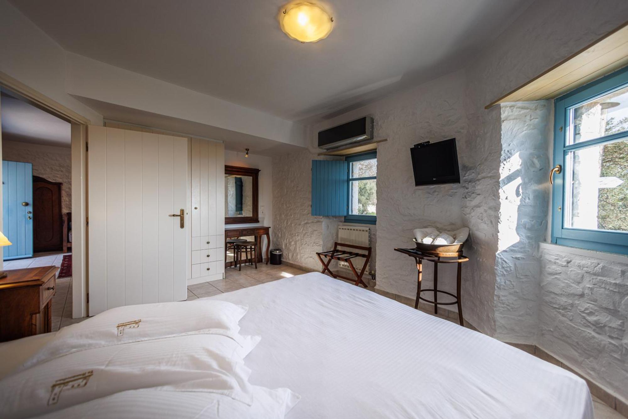 Lithos Stone Suites アレオポリ 部屋 写真