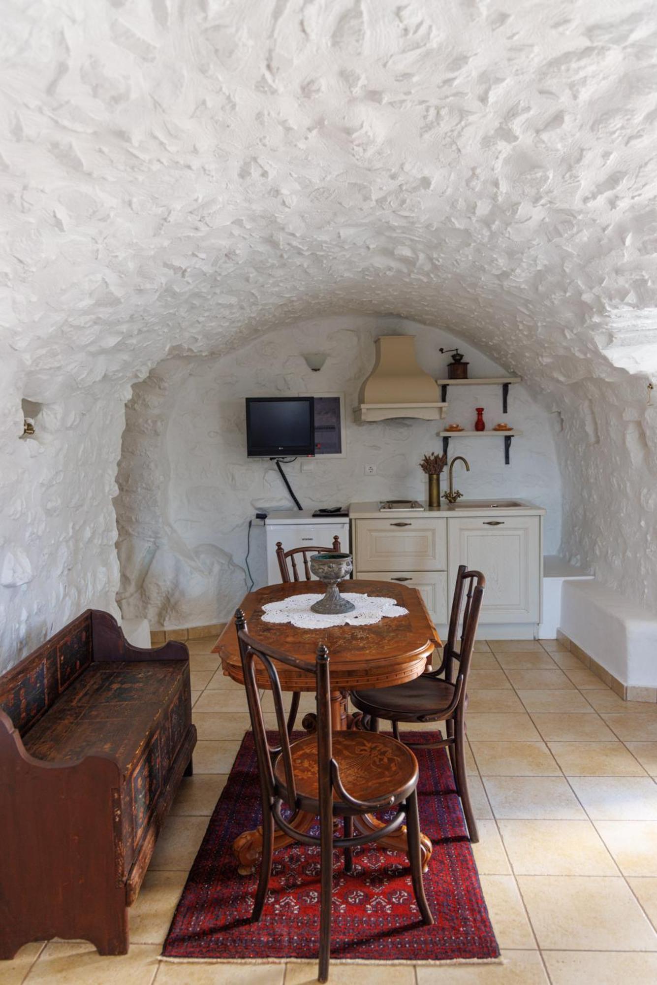 Lithos Stone Suites アレオポリ 部屋 写真