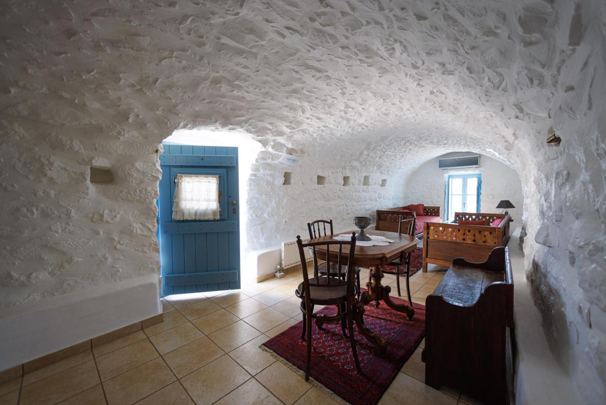 Lithos Stone Suites アレオポリ 部屋 写真