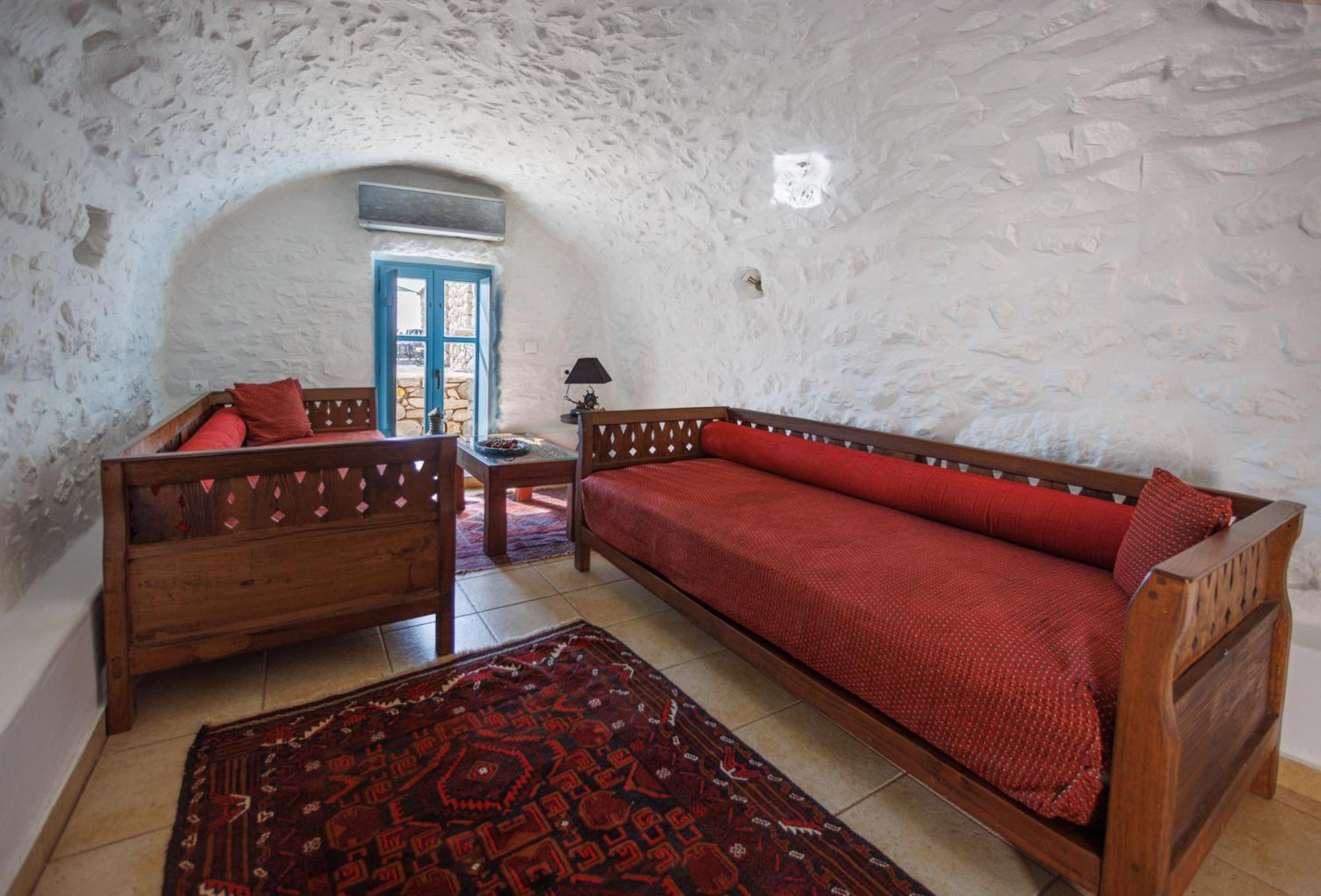 Lithos Stone Suites アレオポリ 部屋 写真