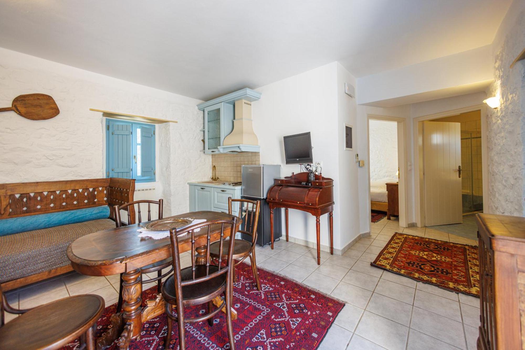 Lithos Stone Suites アレオポリ 部屋 写真